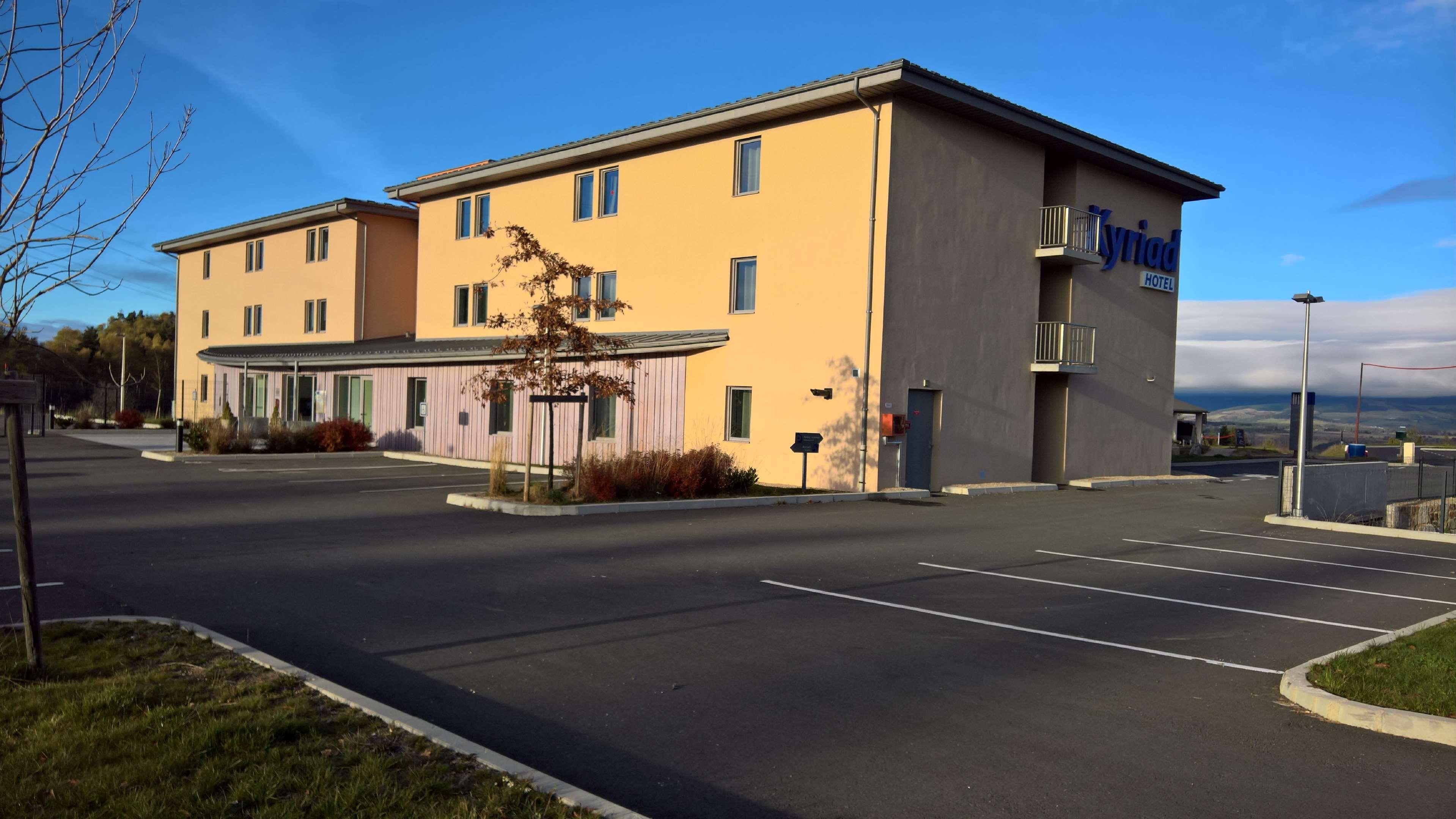 Kyriad Saint Chely D'Apcher - Aire De La Lozere Albaret-Sainte-Marie Exterior foto