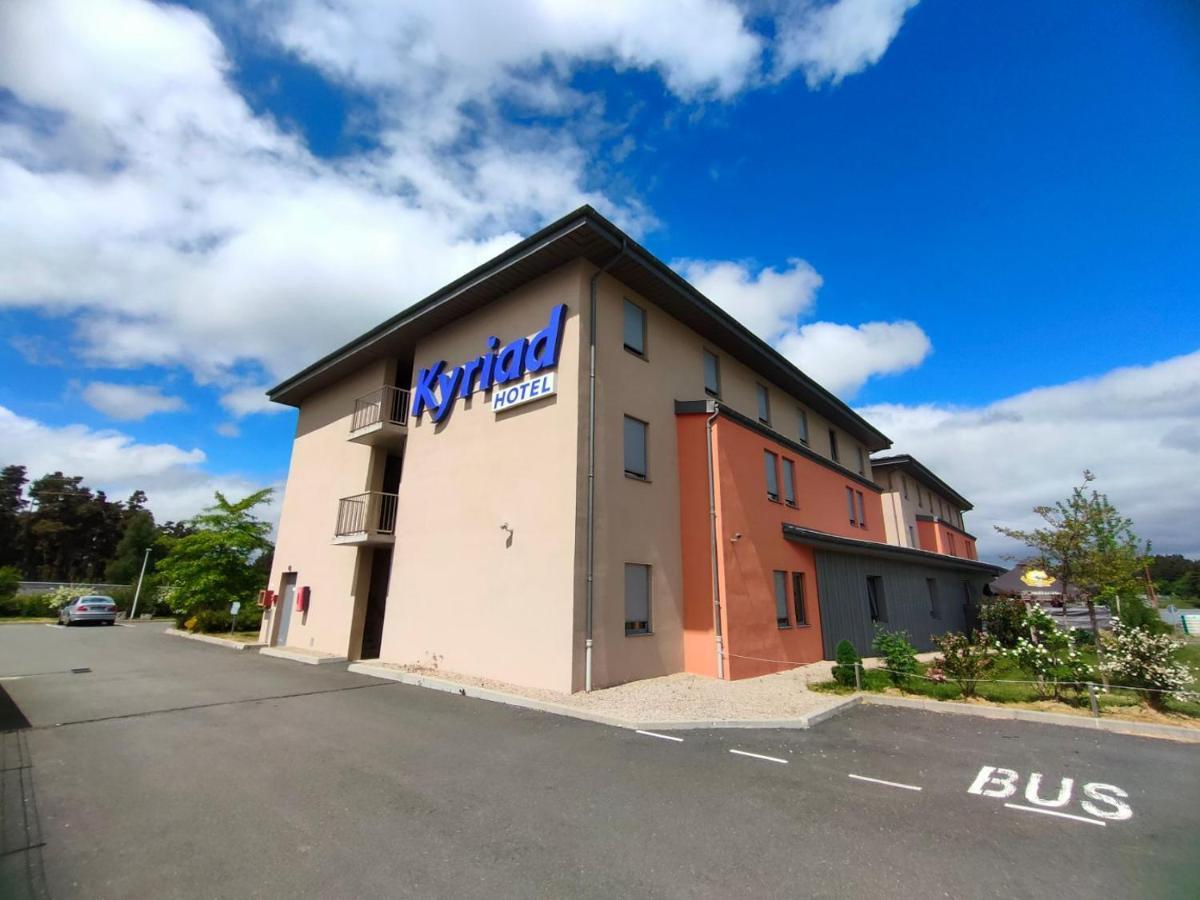 Kyriad Saint Chely D'Apcher - Aire De La Lozere Albaret-Sainte-Marie Exterior foto